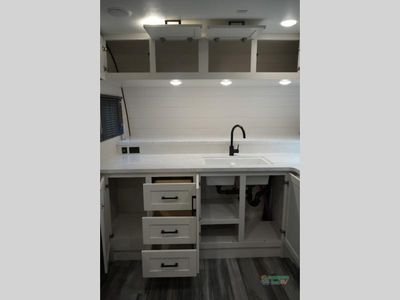2025 Jayco Jay Flight SLX - Photo 9