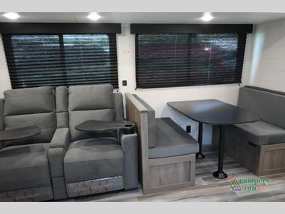 2025 Jayco Jay Flight SLX - Photo 33
