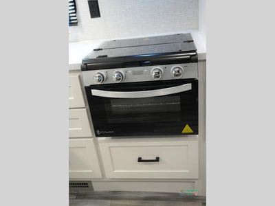 2025 Jayco Jay Flight SLX - Photo 18