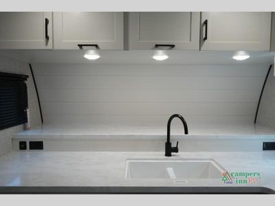 2025 Jayco Jay Flight SLX - Photo 10