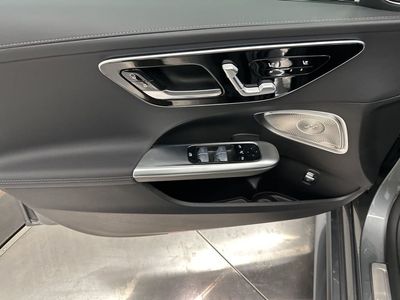 2026 Mercedes-Benz C-Class - Photo 11