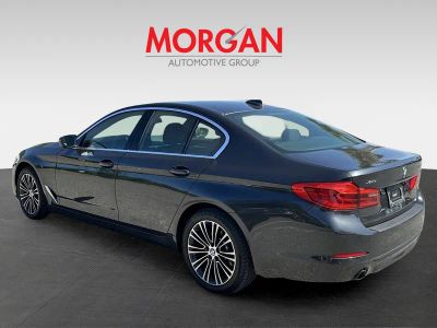 2020 BMW 5 Series — engine compartment view