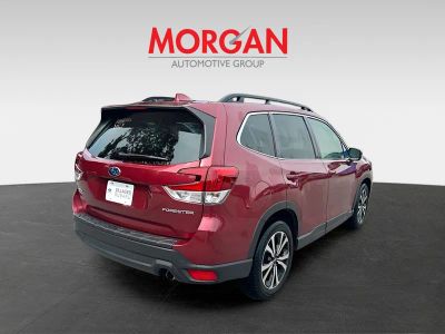 2023 Subaru Forester — photo 7 view