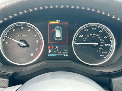 2023 Subaru Forester — photo 12 view