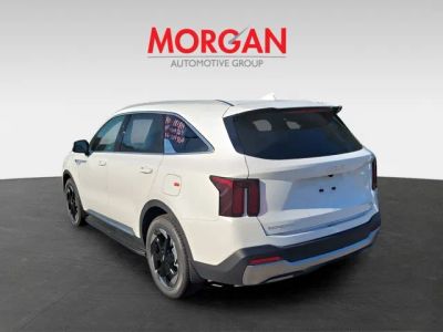 2026 Kia Sorento Hybrid — rear three-quarter view