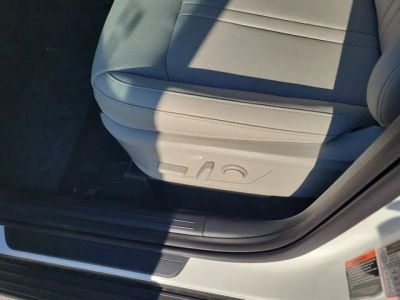 2026 Kia Sorento Hybrid — photo 9 view