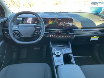2026 Kia Sportage Hybrid — photo 12 view