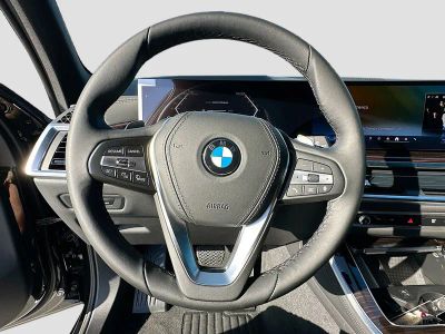 2026 BMW X5 — photo 8 view