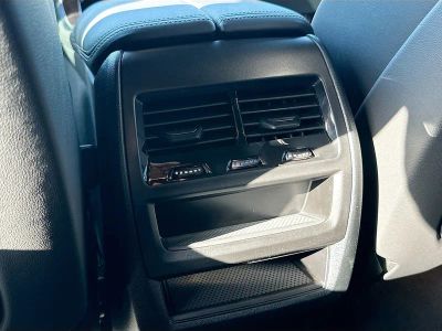 2026 BMW X5 — photo 20 view