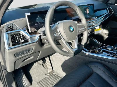 2026 BMW X5 — photo 7 view