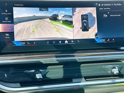 2026 BMW X5 — photo 11 view