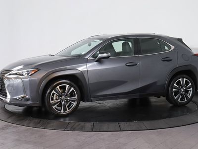 2024 Lexus UX - Photo 2