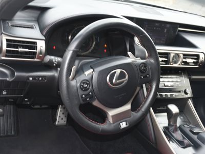 2014 Lexus IS - Photo 9