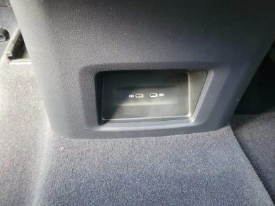 2025 Volkswagen Atlas Cross Sport — photo 16 view