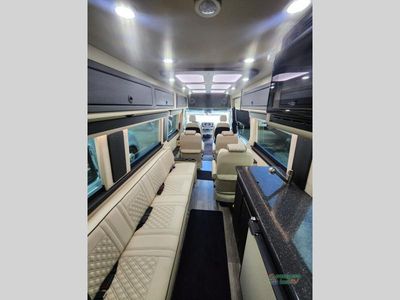 2024 OGV Luxury Coach V-Cruise — photo 36 view