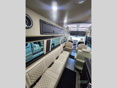 2024 OGV Luxury Coach V-Cruise — photo 37 view