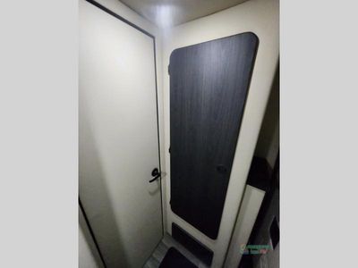 2024 OGV Luxury Coach V-Cruise — photo 35 view