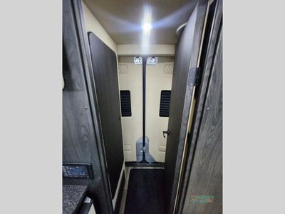 2024 OGV Luxury Coach V-Cruise — photo 29 view