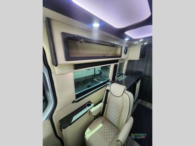 2024 OGV Luxury Coach V-Cruise — photo 23 view
