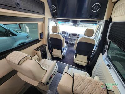 2024 OGV Luxury Coach V-Cruise — photo 41 view