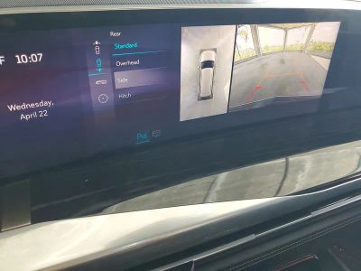 2025 Cadillac Escalade — photo 26 view