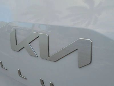 2024 Kia Telluride — engine compartment view