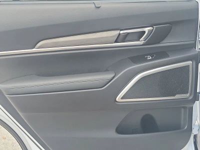 2024 Kia Telluride — photo 10 view
