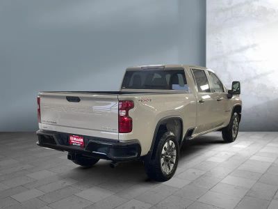 2026 Chevrolet Silverado 2500HD - Photo 6