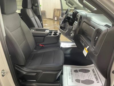 2026 Chevrolet Silverado 2500HD - Photo 15