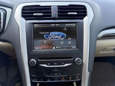 2014 Ford Fusion — photo 19 view