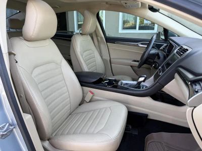 2014 Ford Fusion — photo 16 view