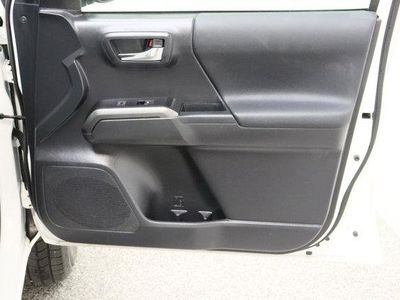 2023 Toyota Tacoma 2WD - Photo 32