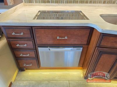 2017 Mountain Aire 4519 - Photo 23