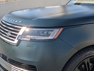 2025 Land Rover Range Rover — photo 9 view