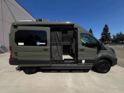 2027 Thor Motor Coach TALAVERA — photo 10 view