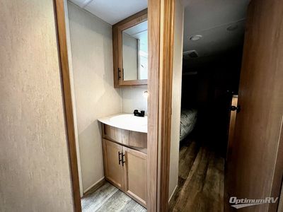 2023 Forest River Cherokee Arctic Wolf Suite - Photo 24