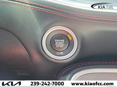 2022 Dodge Challenger — photo 26 view