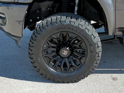 2025 Ram 2500 — photo 11 view