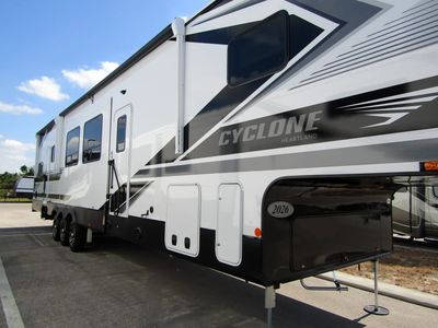2026 Jayco CYCLONE - Photo 22