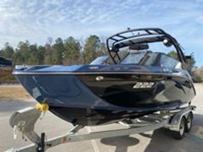 2026 Yamaha 222 XD - Photo 3
