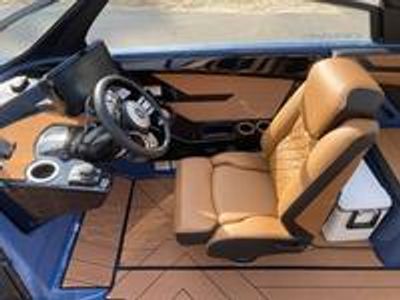 2026 Yamaha 222 XD - Photo 12