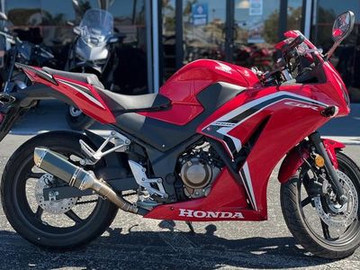 2021 Honda CBR300R ABS - Photo 1