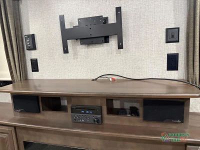 2020 Keystone RV Alpine — photo 32 view