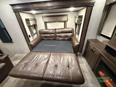 2020 Keystone RV Alpine — photo 34 view