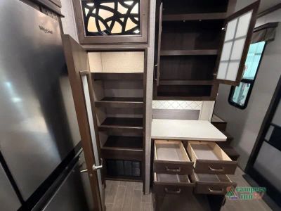 2020 Keystone RV Alpine — photo 22 view