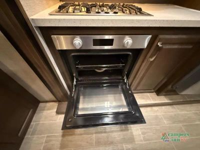 2020 Keystone RV Alpine — photo 16 view