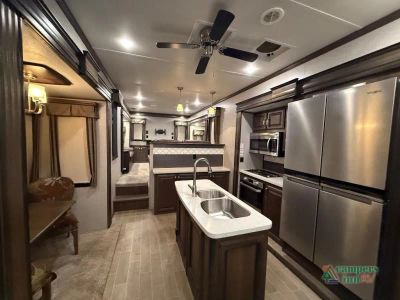 2020 Keystone RV Alpine — photo 9 view