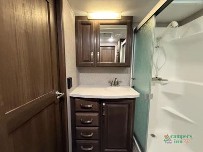 2020 Keystone RV Alpine — photo 49 view