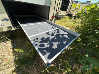 2020 Keystone RV Alpine — photo 7 view