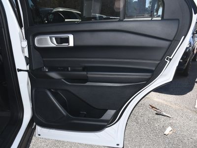 2020 Ford Explorer - Photo 22